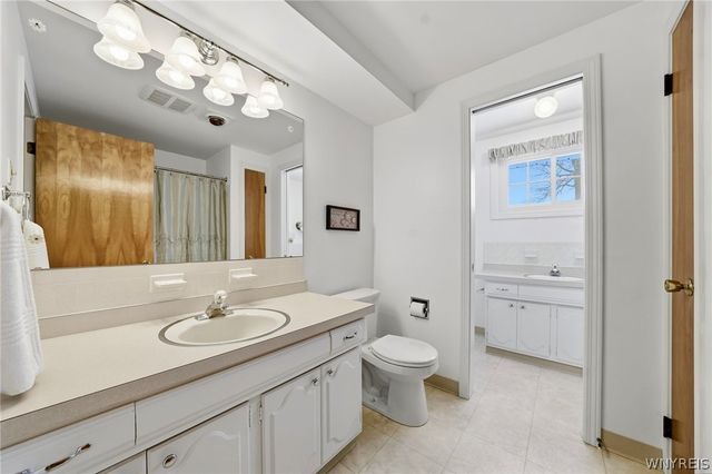 28 Bragg Court, Amherst, NY 14221