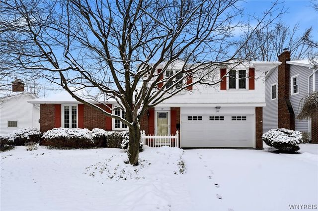 28 Bragg Court, Amherst, NY 14221