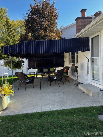 28 Bragg Court, Amherst, NY 14221