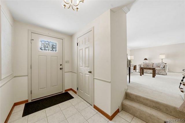 28 Bragg Court, Amherst, NY 14221