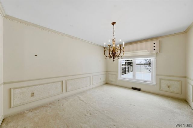 28 Bragg Court, Amherst, NY 14221