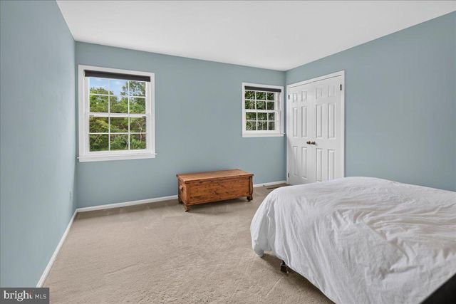 3 BLUE SPRUCE DR, Pennington, NJ 08534