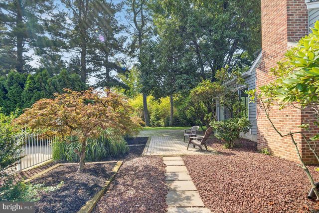 3 BLUE SPRUCE DR, Pennington, NJ 08534