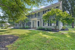 3 BLUE SPRUCE DR, Pennington, NJ 08534