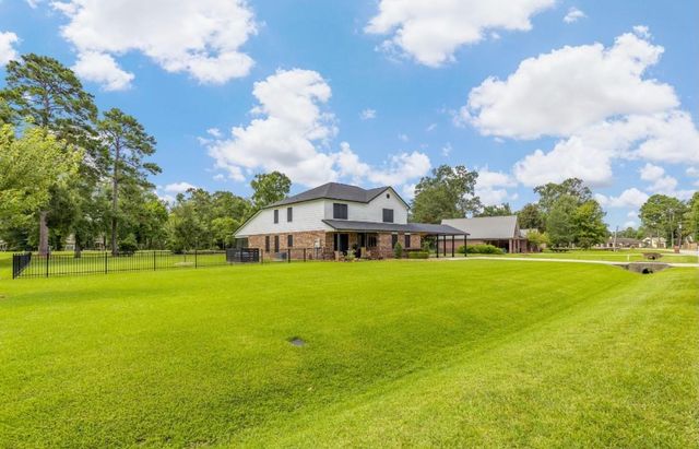 26807 Eagles Landing, Huffman, TX 77336