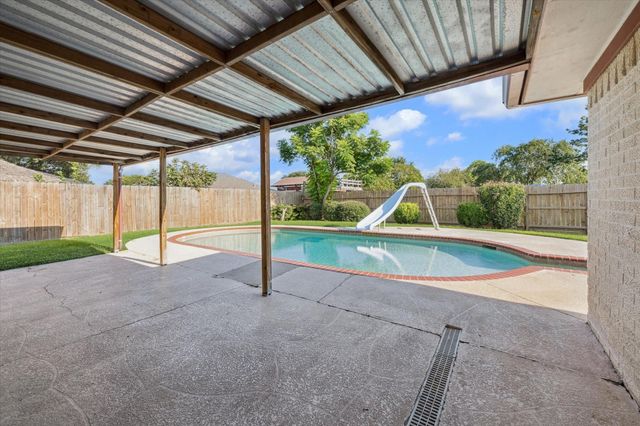 3313 Park Dale Drive, Deer Park, TX 77536