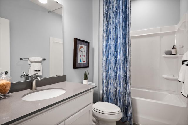 1009 Legacy Drive, Delano, MN 55328