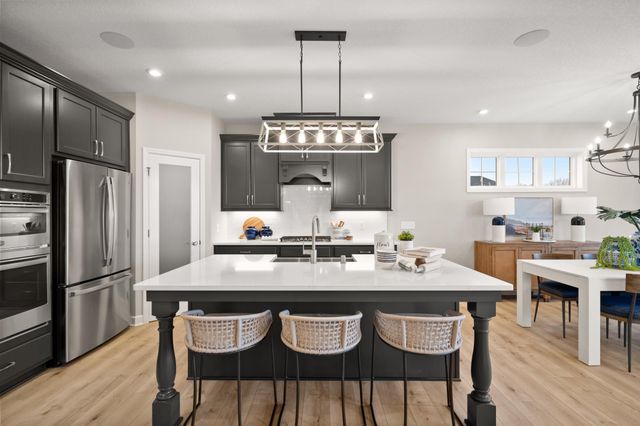 1009 Legacy Drive, Delano, MN 55328