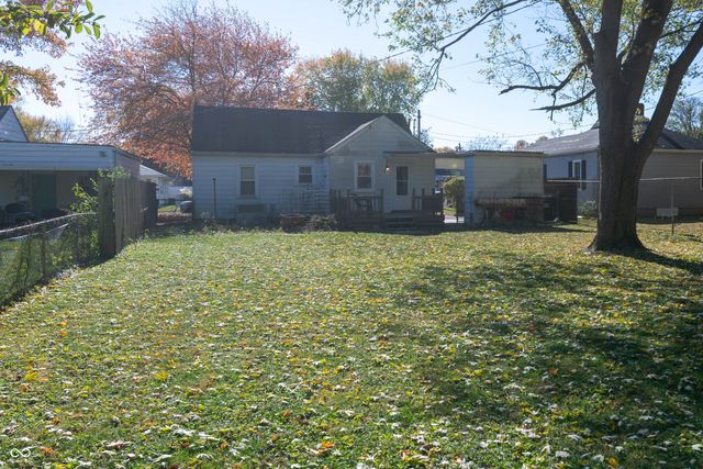 320 E 34th Street, Anderson, IN 46013