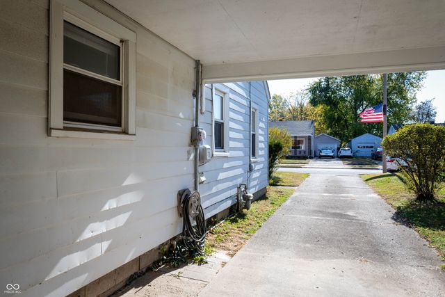 320 E 34th Street, Anderson, IN 46013