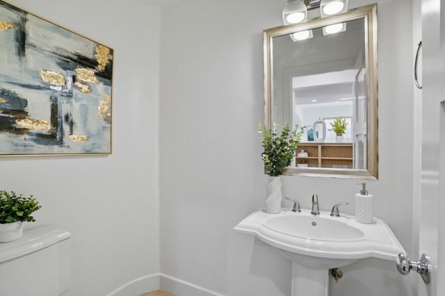 582 Ginkgo Terrace, Fremont, CA 94539