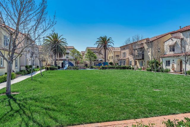 582 Ginkgo Terrace, Fremont, CA 94539