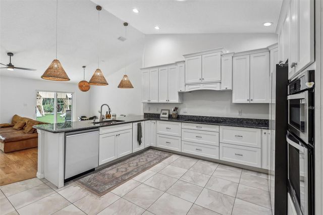 33943 E LAKE JOANNA DRIVE, Eustis, FL 32736