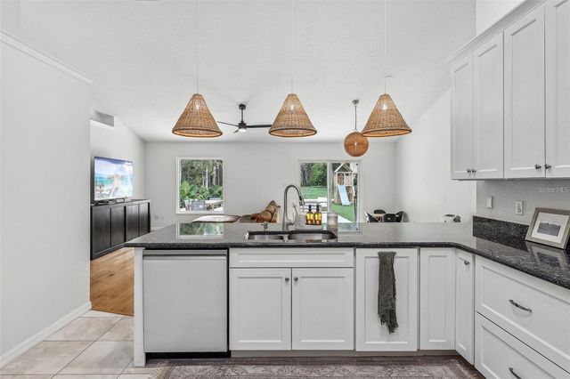 33943 E LAKE JOANNA DRIVE, Eustis, FL 32736