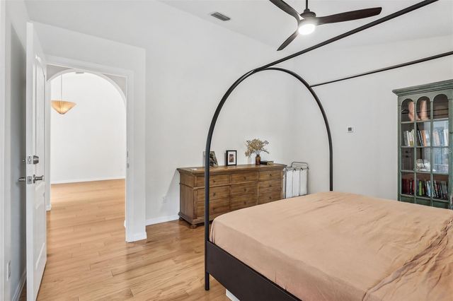 33943 E LAKE JOANNA DRIVE, Eustis, FL 32736