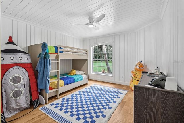 33943 E LAKE JOANNA DRIVE, Eustis, FL 32736