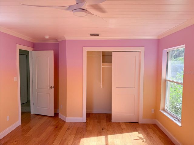 33943 E LAKE JOANNA DRIVE, Eustis, FL 32736