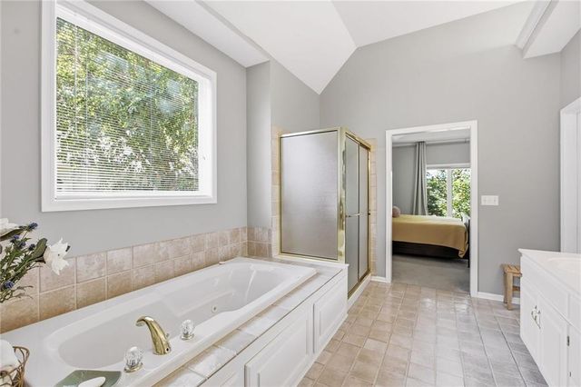 7645 W 149th Street, Overland Park, KS 66223