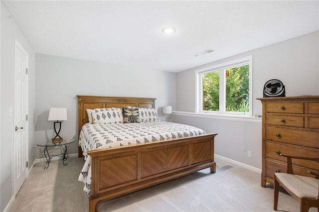 7645 W 149th Street, Overland Park, KS 66223