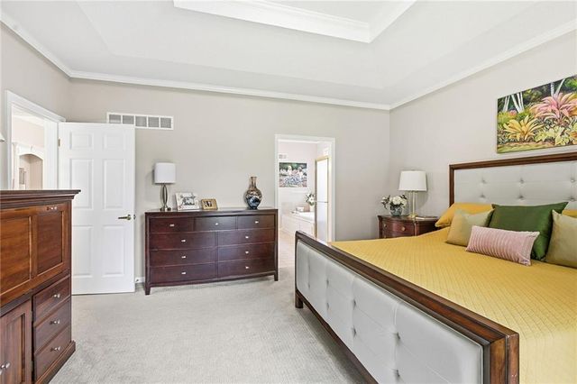 7645 W 149th Street, Overland Park, KS 66223
