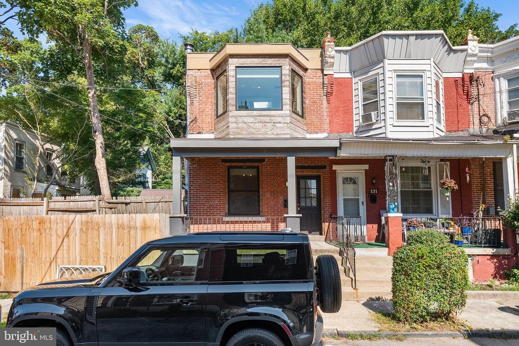 133 W DUVAL ST, PHILADELPHIA, PA 19144 — photo 2