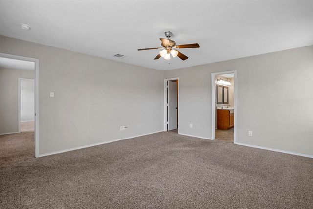 6432 Paradise Valley Road, Fort Worth, TX 76112