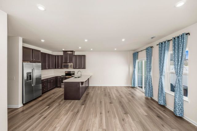 247 Pryor Dr, Gallatin, TN 37066