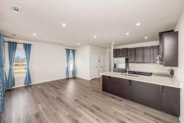 247 Pryor Dr, Gallatin, TN 37066