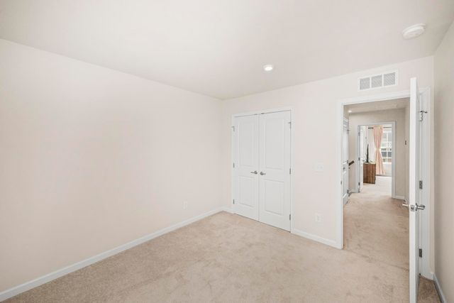 247 Pryor Dr, Gallatin, TN 37066