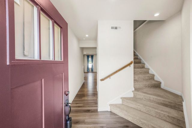 247 Pryor Dr, Gallatin, TN 37066