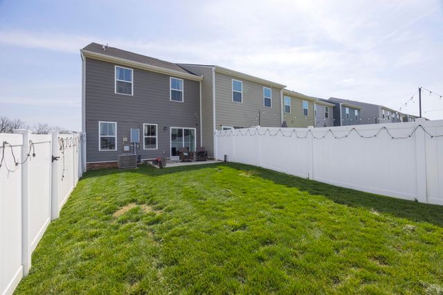 247 Pryor Dr, Gallatin, TN 37066