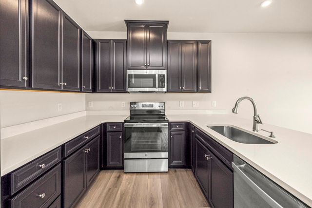 247 Pryor Dr, Gallatin, TN 37066