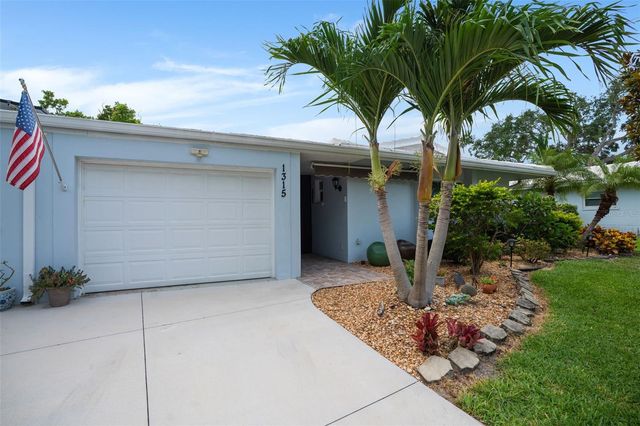 1315 WESTPORT LANE 1412, Sarasota, FL 34232