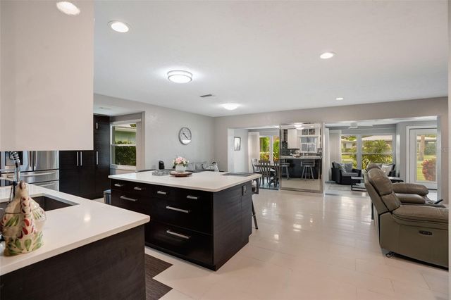 1315 WESTPORT LANE 1412, Sarasota, FL 34232