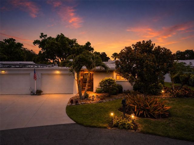 1315 WESTPORT LANE 1412, Sarasota, FL 34232