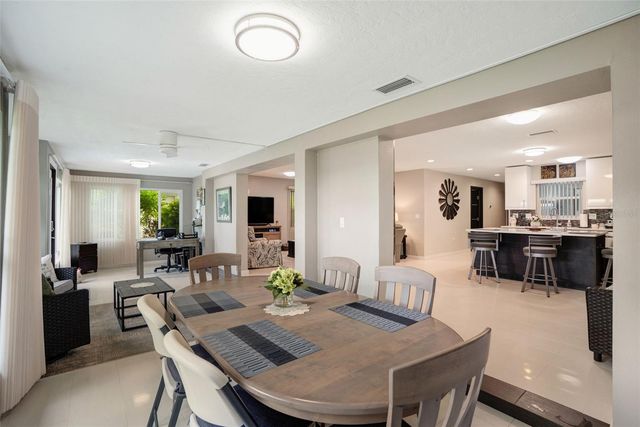 1315 WESTPORT LANE 1412, Sarasota, FL 34232