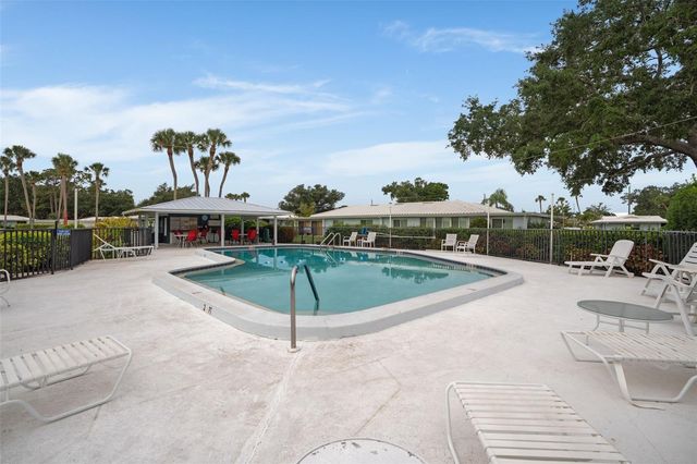1315 WESTPORT LANE 1412, Sarasota, FL 34232