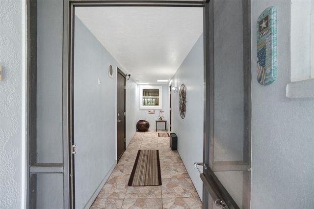 1315 WESTPORT LANE 1412, Sarasota, FL 34232