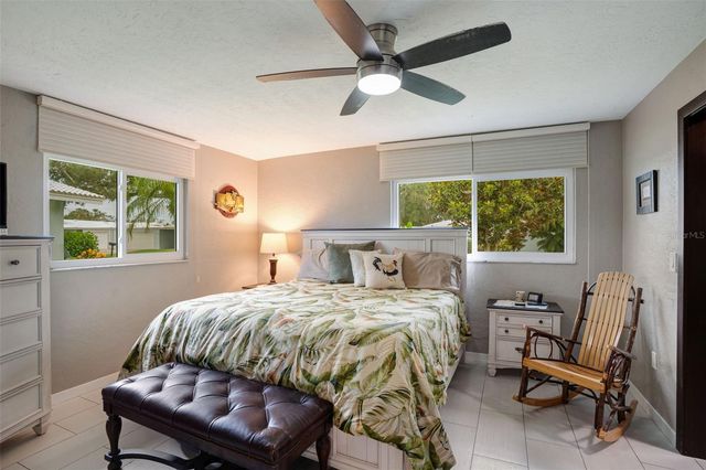 1315 WESTPORT LANE 1412, Sarasota, FL 34232