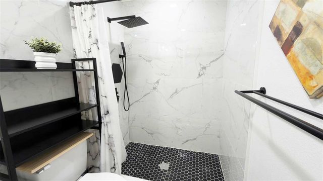 1414 E HARDING STREET, Orlando, FL 32806