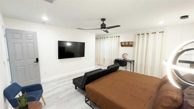 1414 E HARDING STREET, Orlando, FL 32806