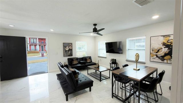 1414 E HARDING STREET, Orlando, FL 32806