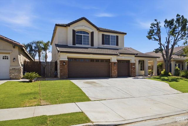 11101 Cypress Falls Avenue, Bakersfield, CA 93312