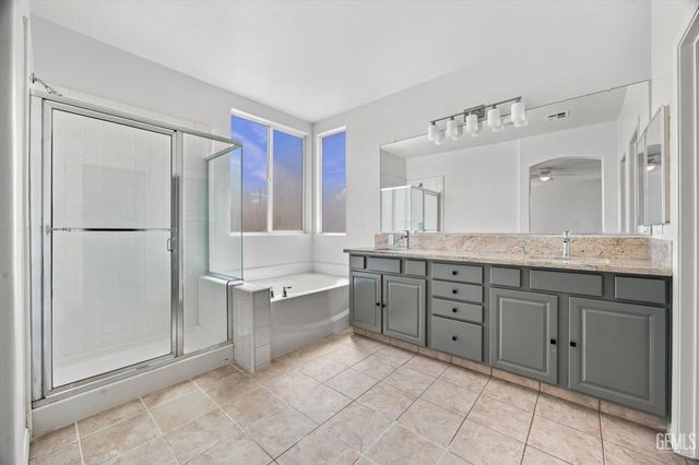 11101 Cypress Falls Avenue, Bakersfield, CA 93312