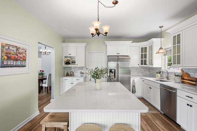 9225 Norris Drive, Hobart, IN 46342