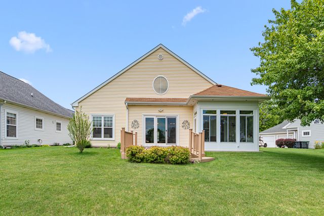9225 Norris Drive, Hobart, IN 46342