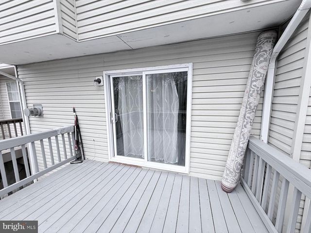 11203 KINGS CREST CT, Fredericksburg, VA 22407