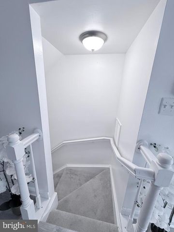 11203 KINGS CREST CT, Fredericksburg, VA 22407