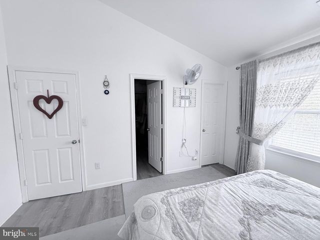 11203 KINGS CREST CT, Fredericksburg, VA 22407