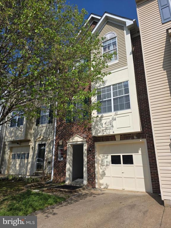 11203 KINGS CREST CT, Fredericksburg, VA 22407